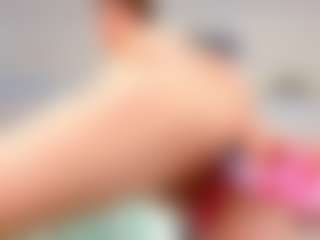 zia-ember's Live Sex Cam Show