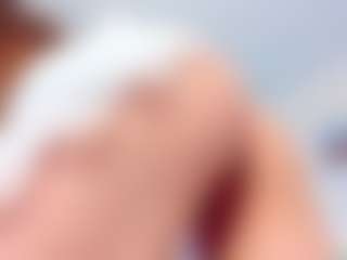 zia-ember's Live Sex Cam Show