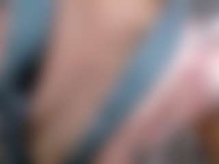 zia-ember's Live Sex Cam Show