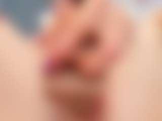 Live cam show with zia-ember - Solo on SmokeAndPoke
