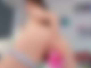 zia-ember's Live Sex Cam Show