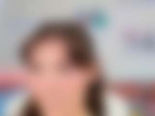 Live cam show with zia-ember - Spank Brown Hair on StripNow