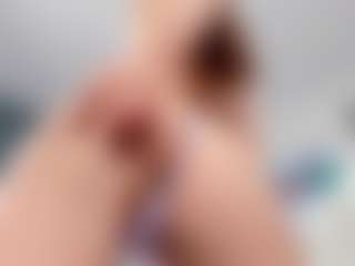 zia-ember's Live Sex Cam Show