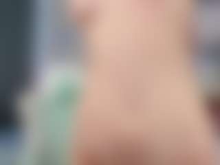 zia-ember's Live Sex Cam Show