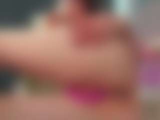Live cam show with zia-ember - Oil on TeamSkeetLive