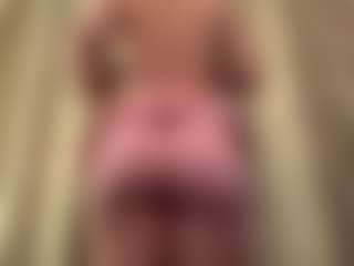 Live cam show with KatieCroston - Teen (18+) on Fit Hotties
