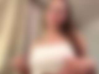 KatieCroston's Live Sex Cam Show