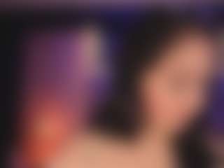Live cam show with LauRoberts - Blonde Hair on milfzrlive.com