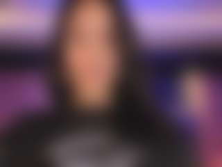 LauRoberts's Live Sex Cam Show