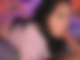 LauRoberts's Live Sex Cam Show