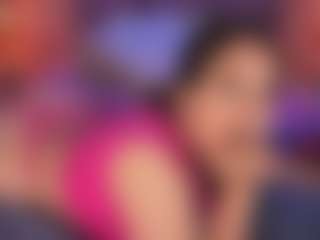 LauRoberts's Live Sex Cam Show