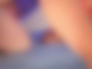 Live cam show with LauRoberts - Smoking on CSO-WL