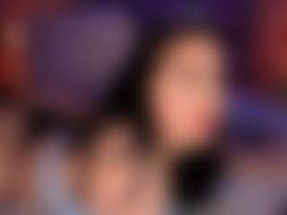 LauRoberts's Live Sex Cam Show
