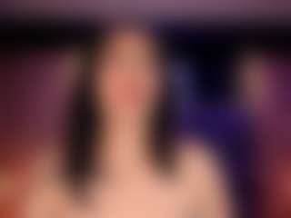 LauRoberts's Live Sex Cam Show