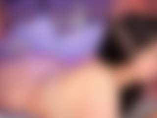 LauRoberts's Live Sex Cam Show