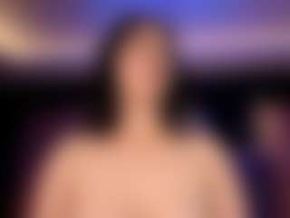 LauRoberts's Live Sex Cam Show