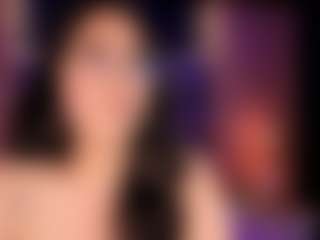 LauRoberts's Live Sex Cam Show