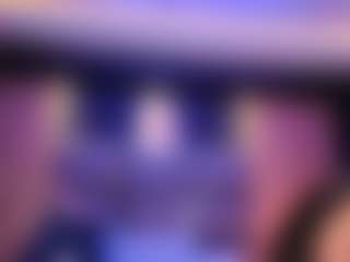 Live cam show with LauRoberts - Hairy Pussy Teen (18+) on Chatstar