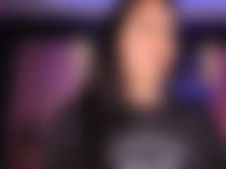 LauRoberts's Live Sex Cam Show