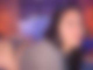 LauRoberts's Live Sex Cam Show