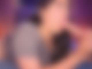 LauRoberts's Live Sex Cam Show