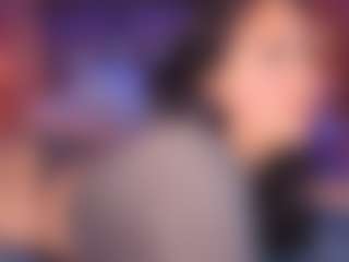 LauRoberts's Live Sex Cam Show