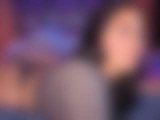 LauRoberts's Live Sex Cam Show