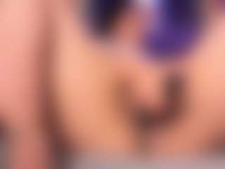 LauRoberts's Live Sex Cam Show