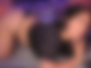 LauRoberts's Live Sex Cam Show