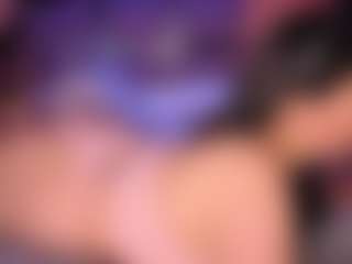 LauRoberts's Live Sex Cam Show