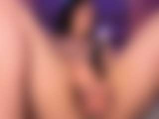 LauRoberts's Live Sex Cam Show