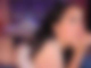 LauRoberts's Live Sex Cam Show