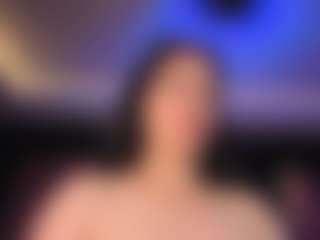 LauRoberts's Live Sex Cam Show