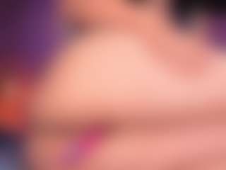 LauRoberts's Live Sex Cam Show