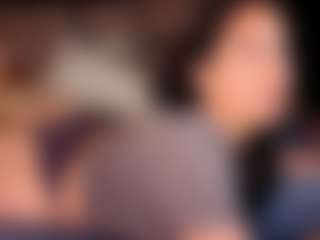 LauRoberts's Live Sex Cam Show
