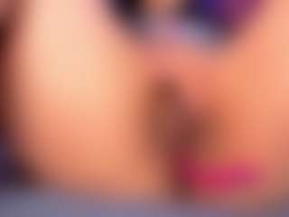 Live cam show with LauRoberts - Latina Teen (18+) on CSO-WL | colombia