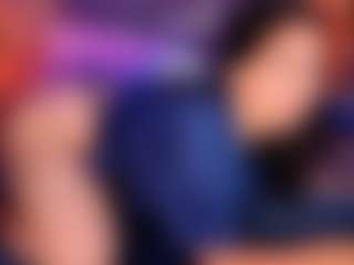 Live cam show with LauRoberts - Smoking on Camsoda