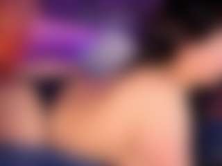 LauRoberts's Live Sex Cam Show