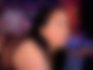 LauRoberts's Live Sex Cam Show