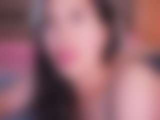 LauRoberts's Live Sex Cam Show