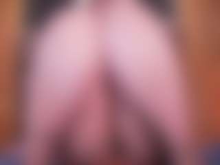 Live cam show with LauRoberts - Facial on Cam Slut