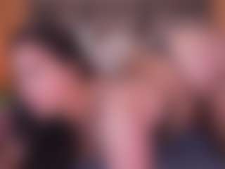 LauRoberts's Live Sex Cam Show