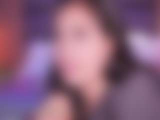 LauRoberts's Live Sex Cam Show
