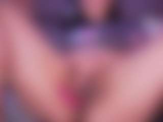 Live cam show with LauRoberts - Big Tits on Hubzter Live
