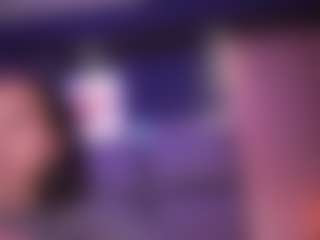 Live cam show with LauRoberts - Lesbian on Hubzter Live