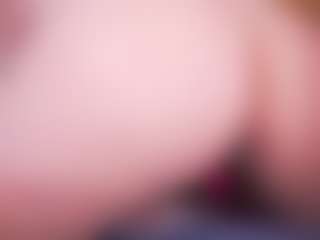 Live cam show with LauRoberts - Nipple Piercings on milfzrlive.com
