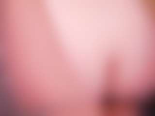 Live cam show with LauRoberts - BBW on boobsie.com