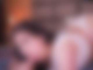 LauRoberts's Live Sex Cam Show