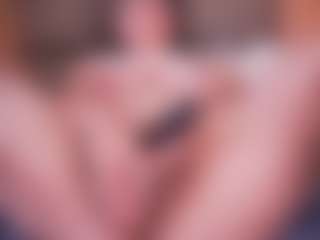 LauRoberts's Live Sex Cam Show