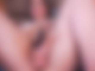 LauRoberts's Live Sex Cam Show